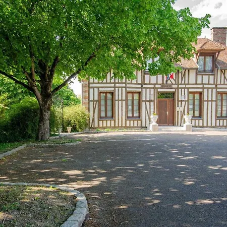 Le Presbytere